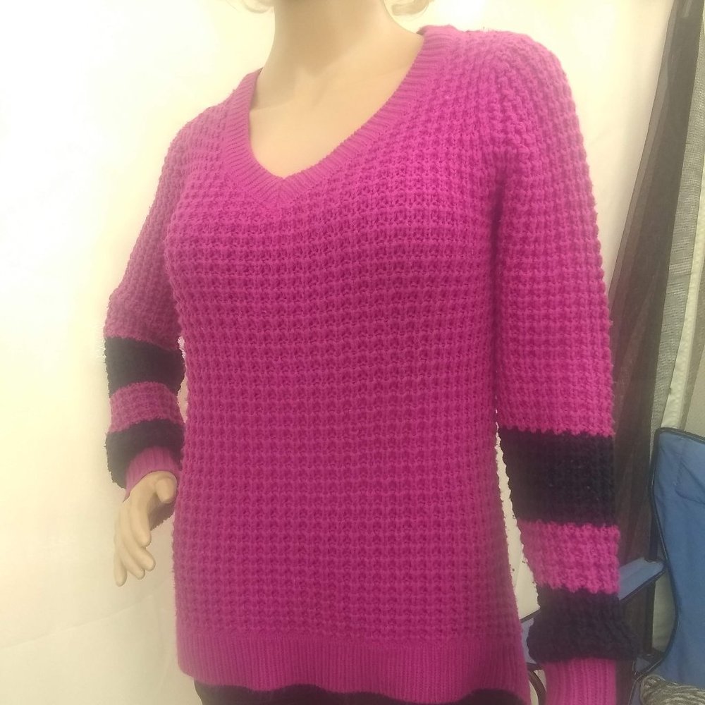 RUE 21 Sweater